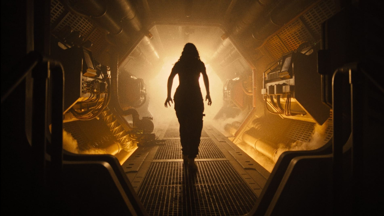 Twentieth Century Studios as Isabella Merced in 'Alien: Romulus.' Image courtesy of 20th Century Studios. © 2024 20th Century Studios. All rights reserved.