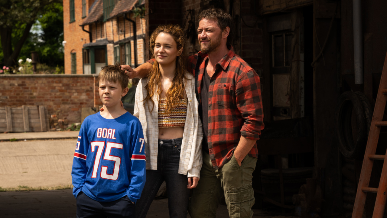 (L to R) Ant (Dan Hough), Ciara (Aisling Francioci), and Paddy (James McAvoy) in Speak No Evil, directed by James Watkins.